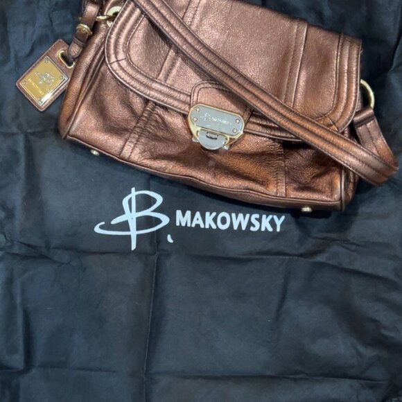 B Makowsky Genuine Leather Purse NWT - Picture 1 of 12